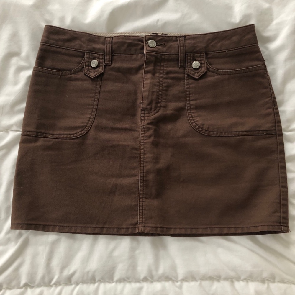 Brown mini skirt